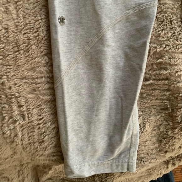 Lulu lemon joggers - Picture 5 of 5